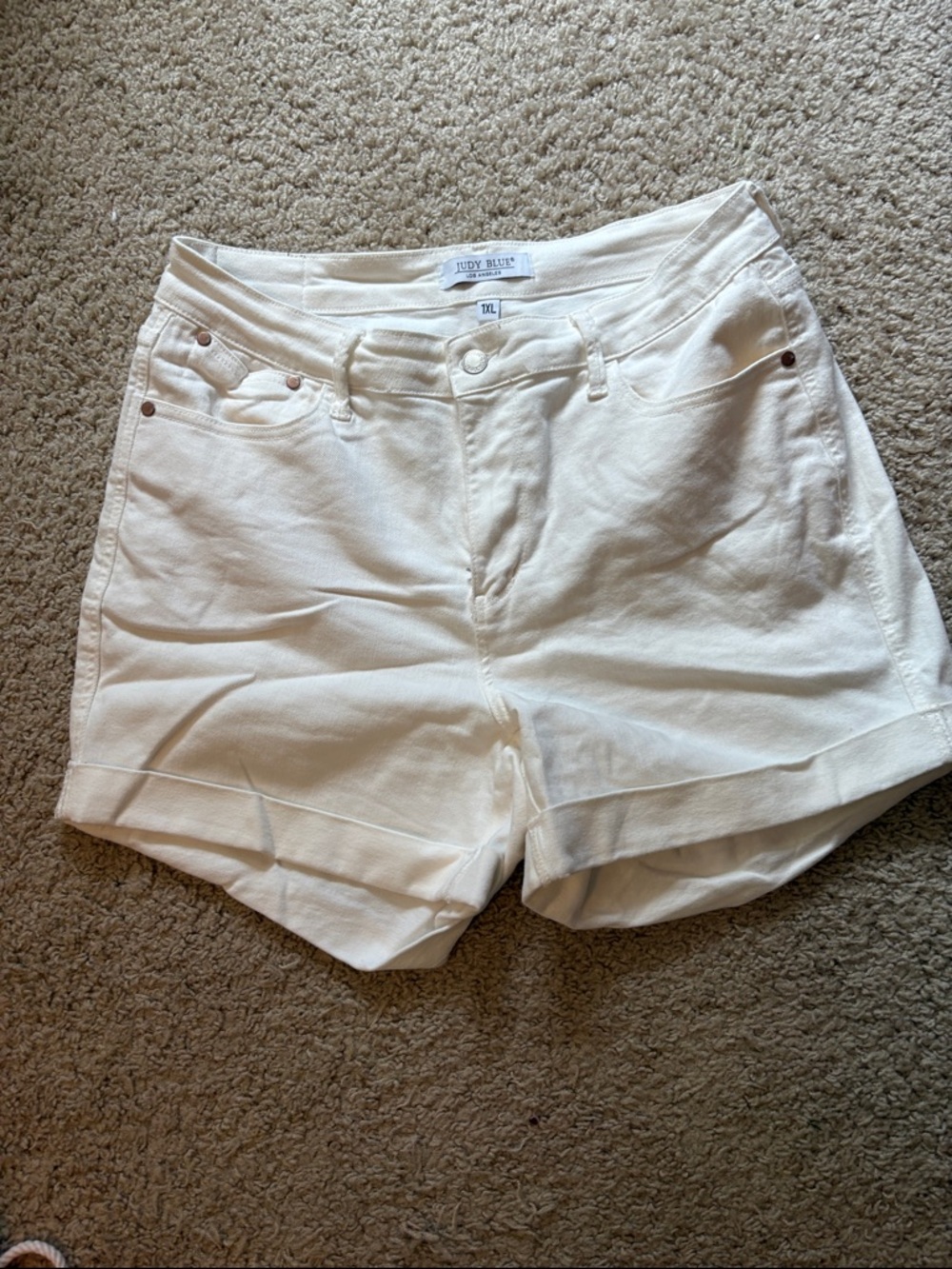 Judy Blue Cream High-Rise Cuffed Denim Shorts
